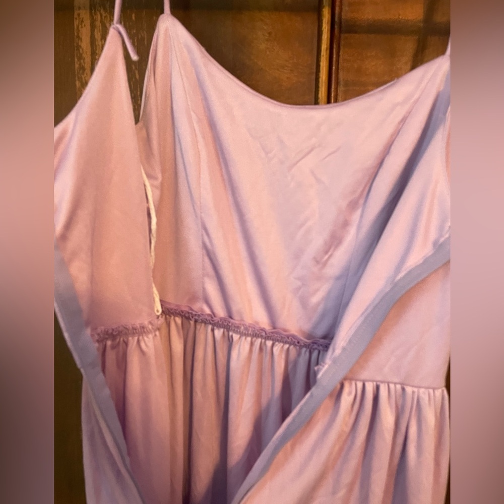 Vintage 70s pastel lavender dress with lace overshirt - Picture 9 of 10